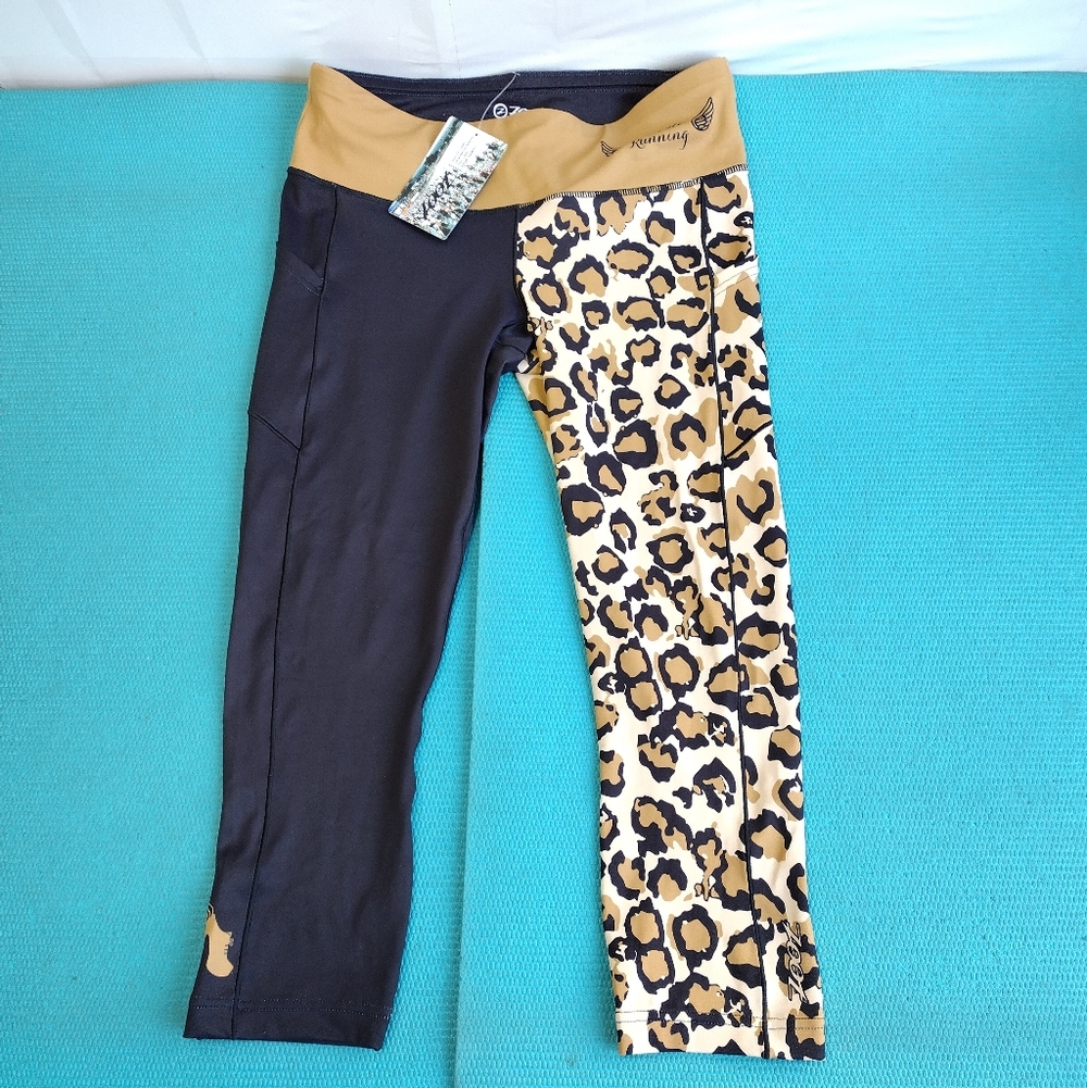 NWT Zoot Stiletto Running Capri Leopard Leggings Athletic Brown Size L